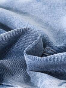 Cozy Pixies Pantalones cortos globales de mezclilla suave y holgados para niñas jóvenes en denim desteñido de verano, con tirantes ajustables, bolsillos con parche y dobladillo enrollado. Sin camiseta, atuendos de ropa de verano para niños