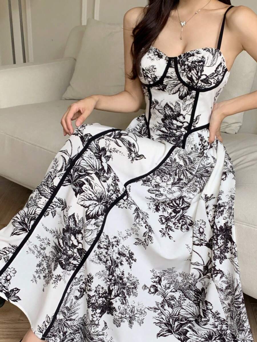 Modelyn Women's Summer Elegant Chinese Ink Drawing Printed Spaghetti Strap Dress - Black and White - View 1