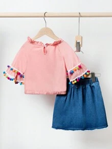 Young Girl Lace Round Neckline Floral Print Applique Bell Sleeve Top & Denim Skirt Set - Pink - View 2