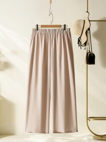 Lacomfia Plus Size Women's Random Printed Short Sleeve Top And Solid Color Pants Simple Daily Wear 2pcs Set, Retro Casual Vintage Fashion Loose Set Spring Summer