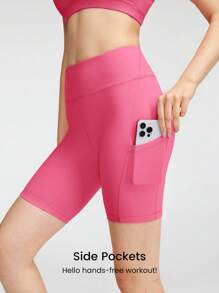 GLOWMODE Conjunto de sostén deportivo FeatherFit™ y shorts de 8'' con parte superior de tanque con cintas en la espalda y shorts de bicicleta de cintura alta con bolsillos laterales para yoga de bajo impacto, correr diariamente, entrenamiento en el gimnasio, verano