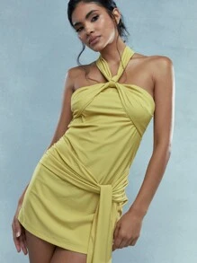 MISSGUIDED Halter Neck Knot Detail Waist Bodycon Mini Dress - Yellow - View 5