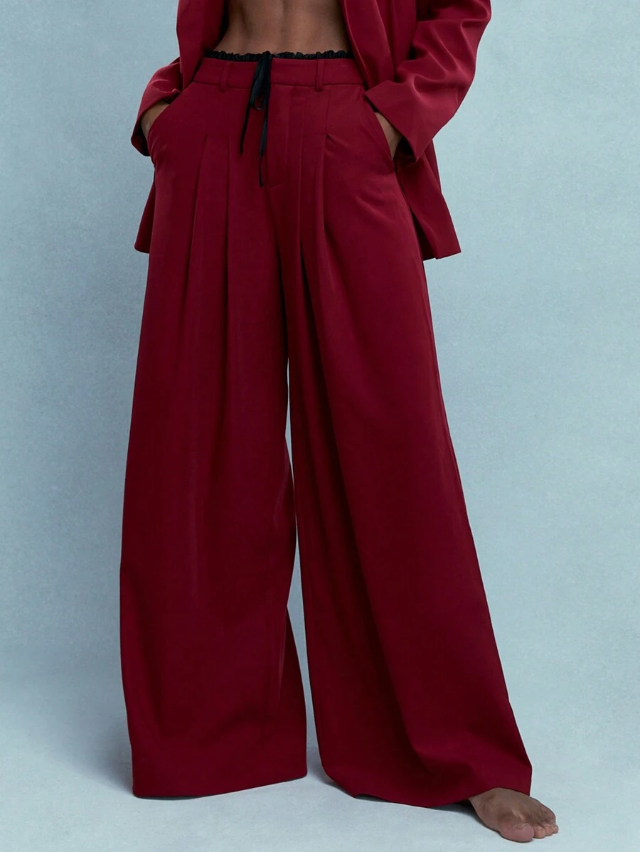 MISSGUIDED Tailored Pleated Double Waisted Wide Leg Pants With Drawstrings - Red - View 1