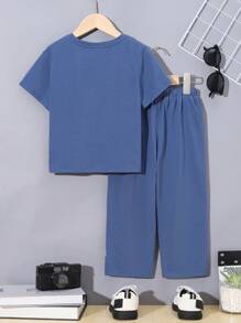 SHEIN Conjunto Casual De Camiseta De Manga Corta Y Pantalón Con Estampado De Letras Para Jóvenes