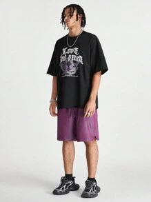 Manfinity RebelGame Shorts Masculina de Tecido Soltinho e Reta de Alta Qualidade com Material de Dragão Iridescente, Adequada para o Verão.