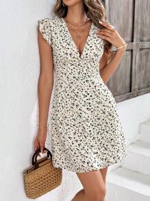 SHEIN Frenchy 女士夏季假日迷你花朵短袖修身鈕扣連衣裙，深V領花卉迷你連衣裙，夏季休閒女裝連衣裙，茶會服裝，婚禮女裝，返校舞會禮服，畢業禮服，淡色連衣裙，《Bridgerton》風格 - 杏色 - 查看 1