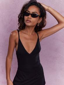 MISSGUIDED Plunge Neck Ribbed Cami Top