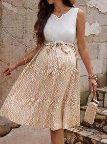 SHEIN Random Printed Simple Style Maternity Sleeveless Dress For Daily Wear - Apricot - View 3