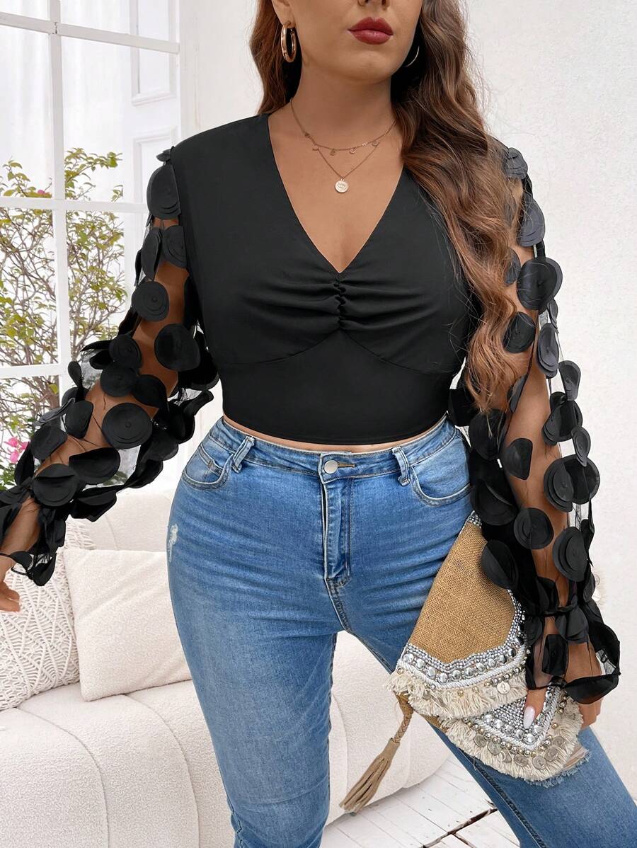 SHEIN Clasi Plus Size Deep V-Neck Pleated Floral Long Sleeve Casual Shirt Fall Cloth For Women - Black - View 1