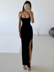 Aloruh Vestido negro ajustado con abertura alta en la pierna y dobladillo en forma de H estilo callejero moderno, vestido de tirantes para mujer sin mangas