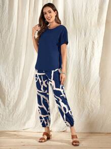 EMERY ROSE Áo thun tay ngắn cổ tròn màu trơn và quần dài in họa tiết toàn thân cho nữ trang phục thường ngày mùa hè, 2 món/bộ - Màu xanh hải quân - Xem 4