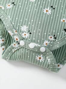 SHEIN 女婴花朵印花圆领长袖连体衣和裤子休闲套装 - 綠色 - 查看 3