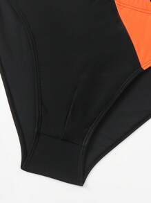 Manfinity Men's Plus Size Color-Blocked Vacation Beach Black Swim Bottom