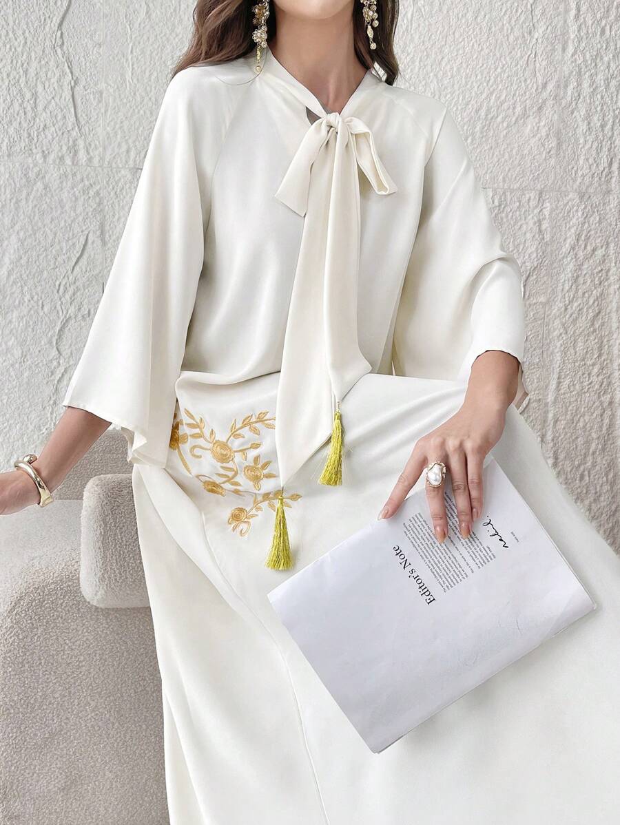 Al Najma 女士朴素简约日常朴素长袖阿巴亚连衣裙 - 杏色 - 查看 1