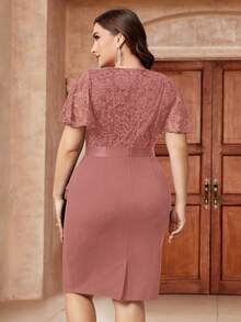 加大 V 领花卉蕾丝荷叶边袖荷叶边饰裹身下摆正式派对紧身连衣裙，半正式婚礼宾客连衣裙，适合生日、毕业典礼、晚宴、返校节、鸡尾酒会 - 藕粉色 - 查看 3