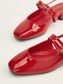 Giày sandal đế dày mũi vuông, quai buộc nơ, chất liệu da bóng màu đỏ tía, thích hợp cho trang phục thường ngày/công sở, mùa thu 2025. - Đỏ - Xem 4