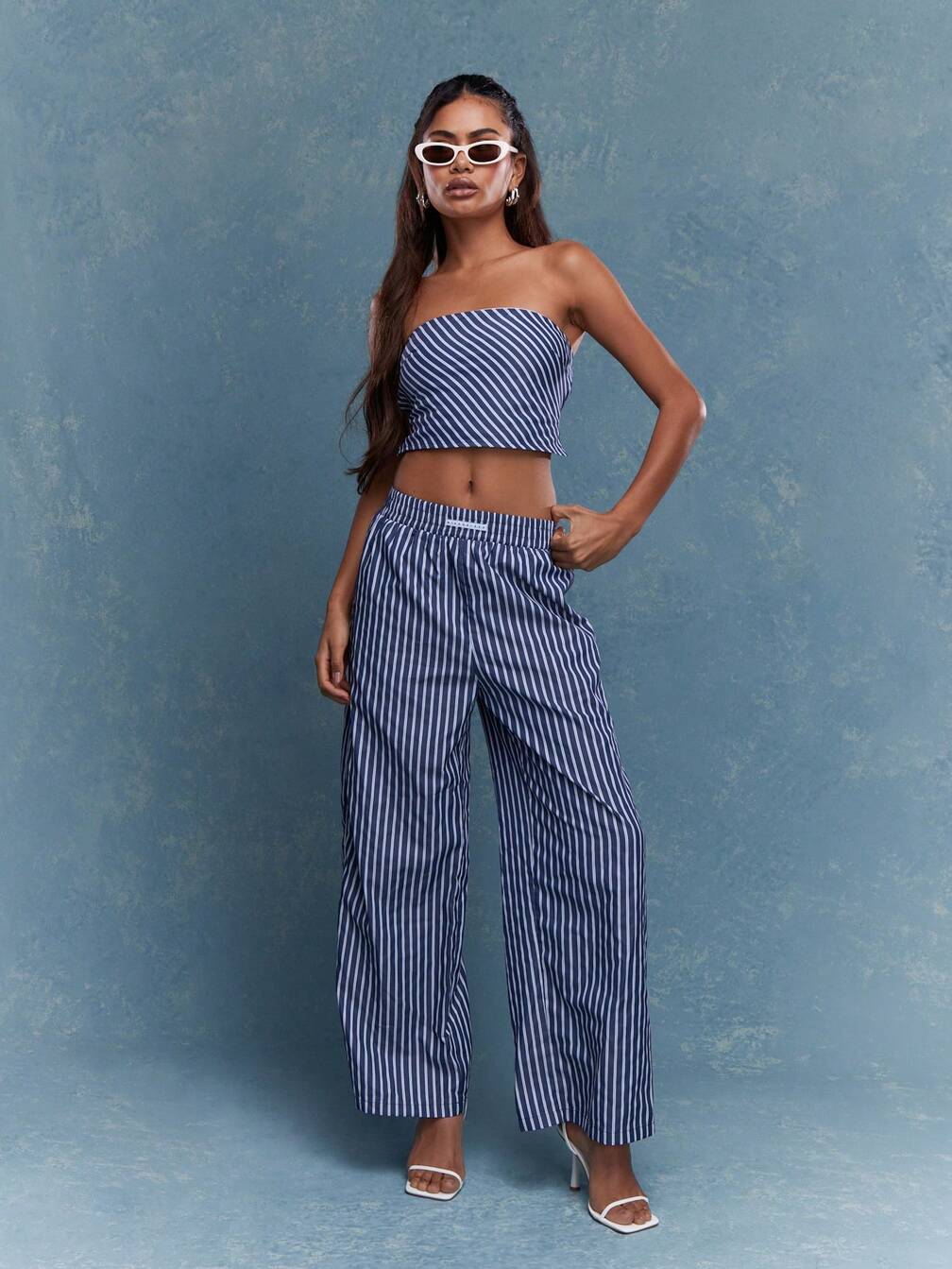 MISSGUIDED ストライプ チューブトップとワイドレッグパジャマパンツ