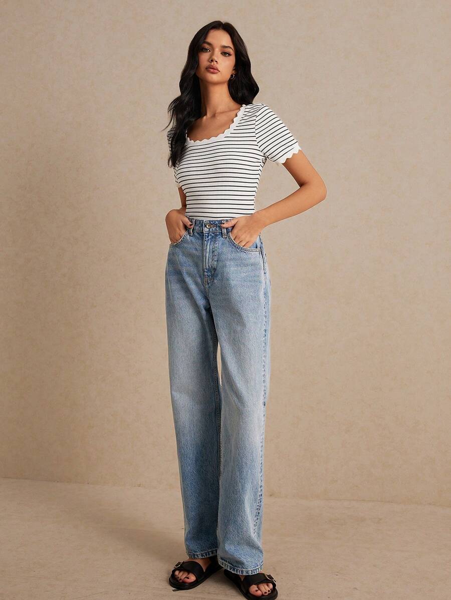 SHEIN Frenchy 女士夏季條紋和印花圓領短袖休閒T恤 - 白色 - 查看 1