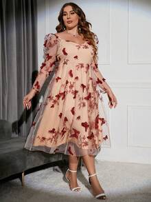 Double Crazy 大碼蝴蝶貼花雞心領口泡泡袖網紗連衣裙