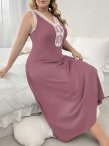 SHEIN 大码撞色蕾丝拼布蝴蝶结装饰无袖睡衣睡裙，长裙 - 西瓜粉 - 查看 3