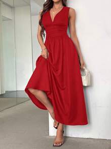 SHEIN Privé 女士法式風格高腰褶裥裙，無袖V領優雅2024新款連衣裙 - 紅色 - 查看 6