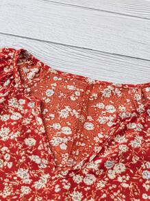 EMERY ROSE Women's Floral Printed V-Neck Short Sleeve Shirt, Summer For New Year Clothes,Short Sleeve Tops