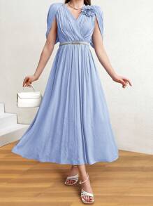 Modelyn Vestido de Verão Casual Plissado com Flor 3D e Decote em V para Mulheres, Vestidos de Festa Longos - Azul - Visão 7