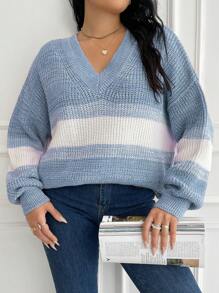 EURMUSE Plus Size Women's Colorblock V-Neck Drop Shoulder Pullover Sweater - Baby Blue - View 4