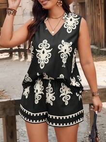 SHEIN Clasi 大码波西米亚风夏季休闲印花 V 领无袖上衣和短裤