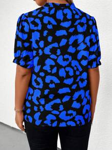Plus Size Women's Elegant Leopard Printed V-Neck Short Puff Sleeve Summer Blouse