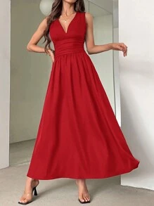 SHEIN Privé 女士法式風格高腰褶裥裙，無袖V領優雅2024新款連衣裙 - 紅色 - 查看 8