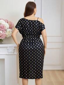 SHEIN Clasi Plus Size Women's Oblique-Shoulder Printed Simple Everyday Dress - Black - View 2