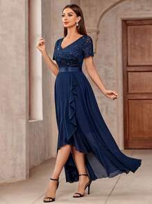 MIUSOL 优雅V领亮片花卉蕾丝荷叶边前短后长正式派对长裙，适合舞会、晚宴、婚礼宾客着装