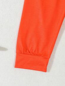 Conjunto de camiseta naranja de manga larga con estampado de dinosaurios en todo y pantalones largos para bebé niño - Multicolor - Ver 5