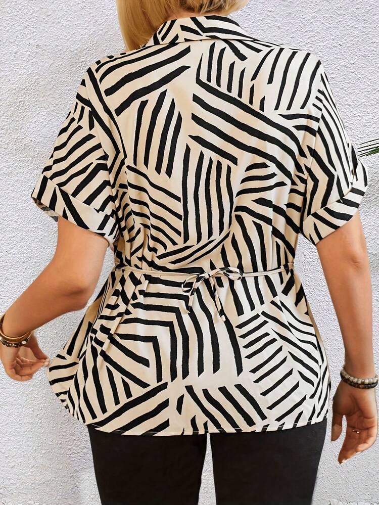 Plus Size Single-Breasted Waist-Cinching Printed Short Sleeve Shirt For Summer