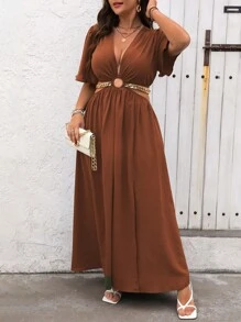 SHEIN Clasi Plus Size Solid Color Deep V-Neck Ruffle Hem Summer Dress Maxi Women Outfit - Redwood - View 4
