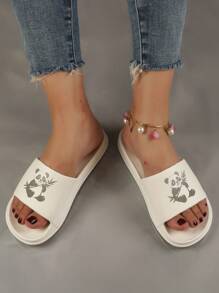 Fashionable Women's Plastic Slippers, Soft And Wear-Resistant, Cartoon Cute White Flat Bath Slippers, Perfect For Summer - White - View 5