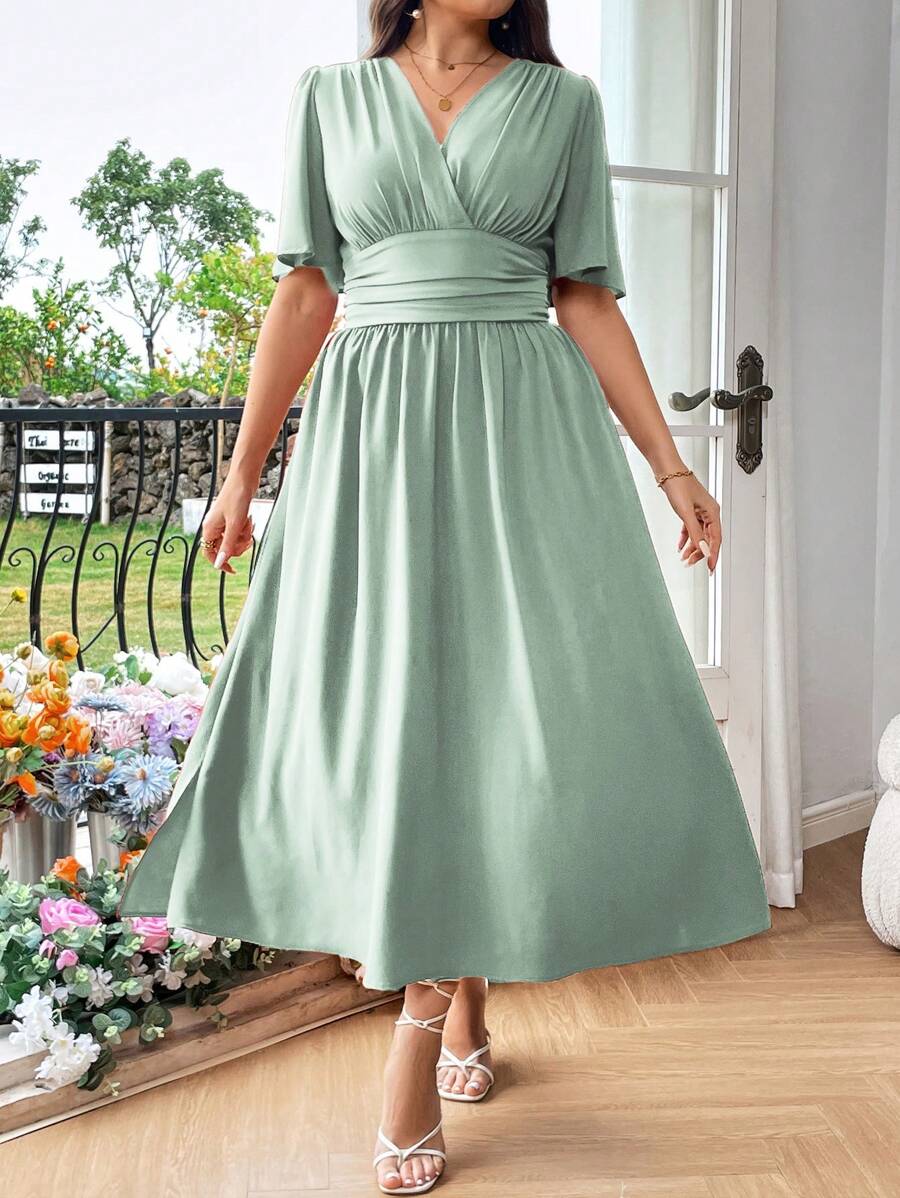 SHEIN Clasi Plus Size Solid Color V-Neck Ruffle Waist Party Dress Maxi Women Outfit - Mint Green - View 1