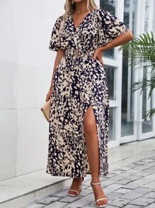 SHEIN Clasi Đầm Maxi In Hoa Tay Phồng Chia Đùi Có Thắt Lưng Cho Nữ - Màu xanh hải quân - Xem 1