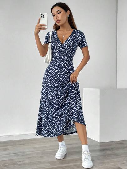 Flirla Petite Vestido de verano de manga corta con escote en V y estampado floral diminuto (corte aleatorio) para mujer, vestido largo para mujer
