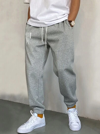 RueChic Men Slogan Graphic Drawstring Waist Sweatpants