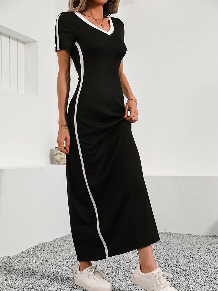 A&M LUNE فستان كاجوال كتل اللون مبسّط مع حواف كم ط...