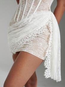 SHEIN Unity Vestido corto de fiesta con corsé de encaje y superposición asimétrica - Blanco - Ver 5