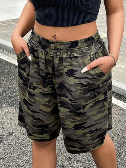 SHEIN EZwear Plus Size Camouflage Printed Loose Casual Summer Shorts