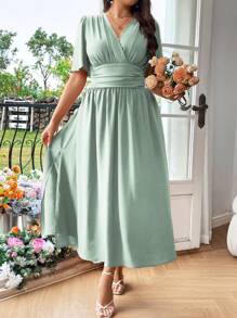 SHEIN Clasi Plus Size Solid Color V-Neck Ruffle Waist Party Dress Maxi Women Outfit - Mint Green - View 3