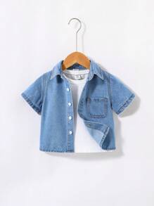 SHEIN Baby Jungen weicher süßer Kurzarm-Kragen Jeanshemd mit Bagger Muster, in Blau, für Sommer Outdoor