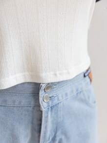 Soleia Plus Size Nữ Cổ Vuông Màu Trắng Họa Tiết Vải Ngắn Bó Sát Phong Cách Kỳ Nghỉ Áo Phông Có Nơ Satin Màu Đen Ở Mặt Sau - Đen và trắng - Xem 7