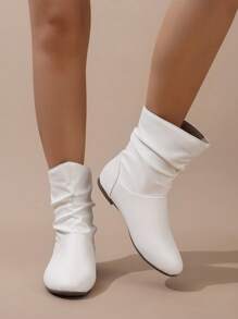 Fall/Winter 2025 White Pleated Flat Sole Slip-On Women's Fashion Boots - White - View 5