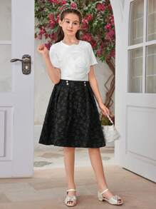 SHEIN Tween Girl's 2pcs Gorgeous And  Set: Oversized 3D White Flower T-Shirt & Black Jacquard Dress
