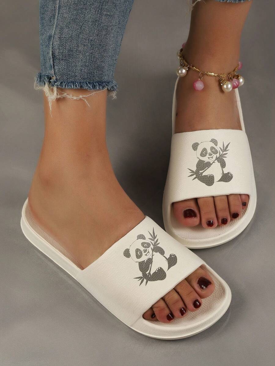 Fashionable Women's Plastic Slippers, Soft And Wear-Resistant, Cartoon Cute White Flat Bath Slippers, Perfect For Summer - White - View 1